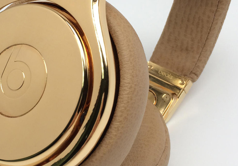  Gold-Kopfhörer Löw 