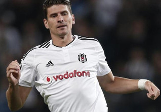  Gomez Besiktas-Trikot 