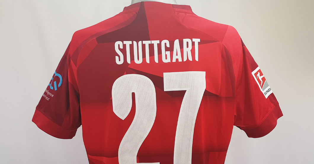 Gomez signiert rot   Gomez signiert rot