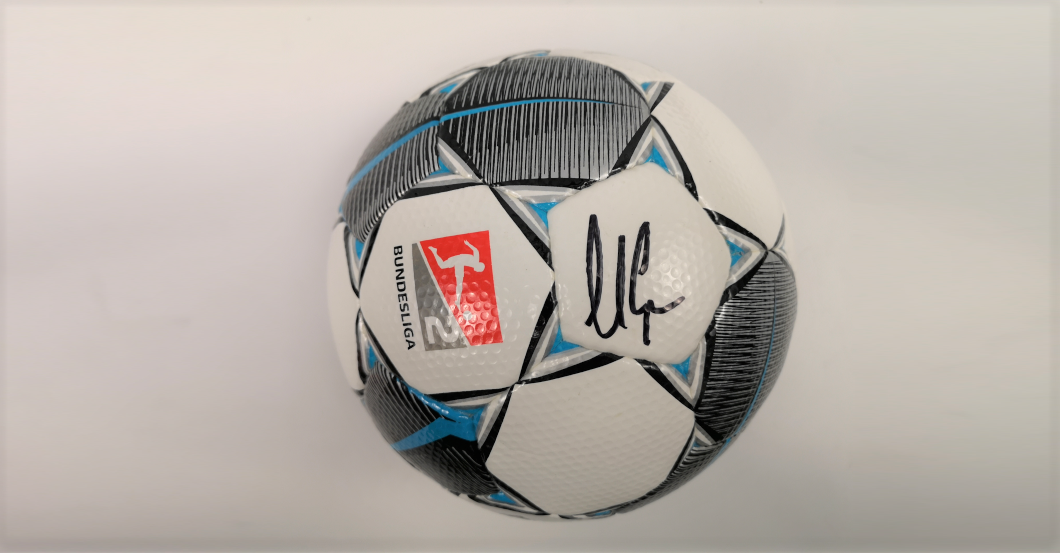 Gomez Spielball    Gomez Spielball