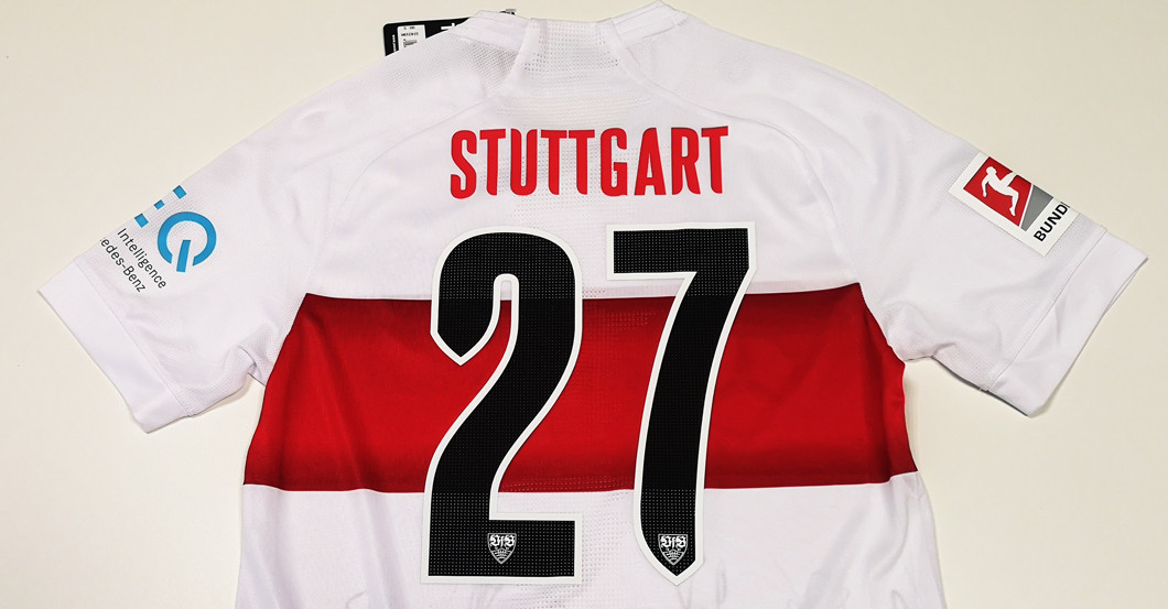 Gomez teamsigniert S   Gomez teamsigniert S