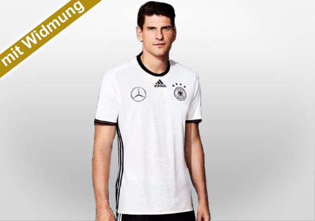 Gomez Trikot gewidmet   Gomez Trikot gewidmet