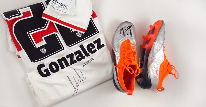  Gonzalez Trikot Schuhe 