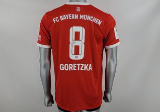  Goretzka FCB-Trikot  
