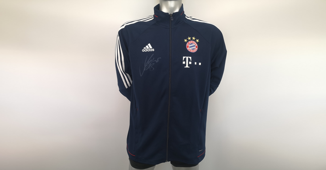 Goretzka Jacke signiert   Goretzka Jacke signiert