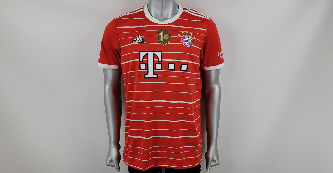  Goretzkas FCB-Trikot  
