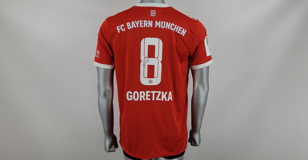  Goretzkas FCB-Trikot  
