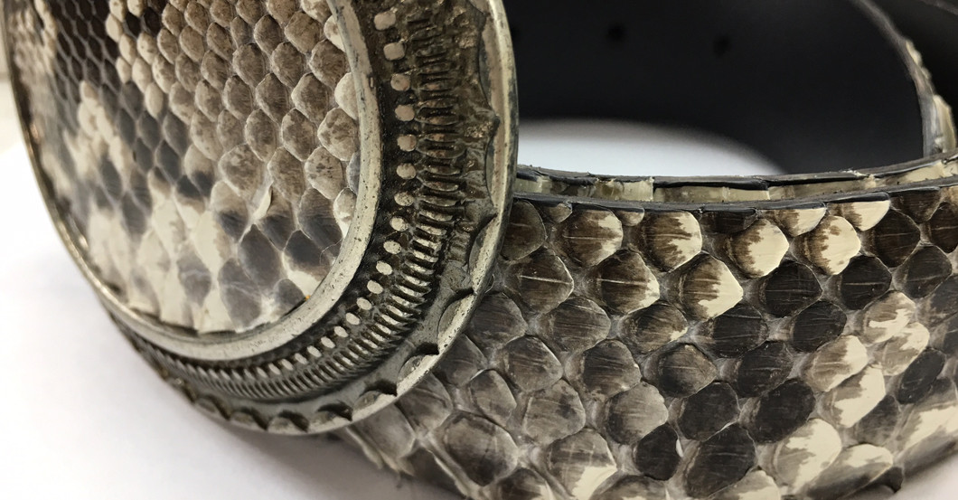 Gürtel aus Show 9   Gürtel aus Show 9