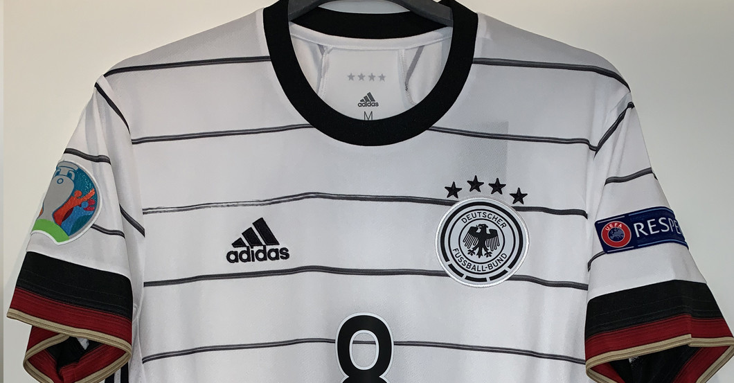 Häßler EM Trikot aktuell   Häßler EM Trikot aktuell