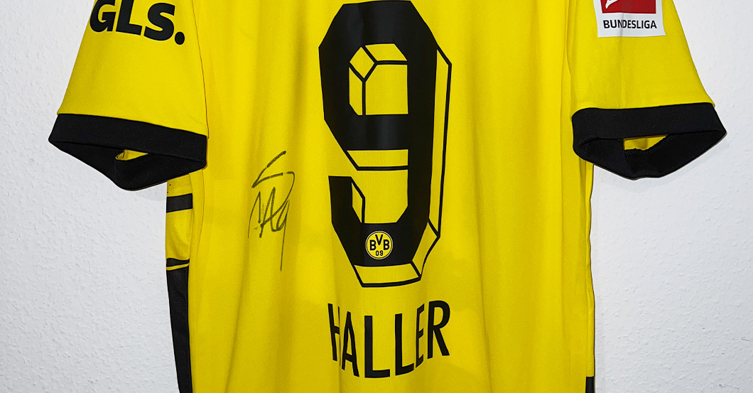 Hallers BVB Trikot   Hallers BVB Trikot