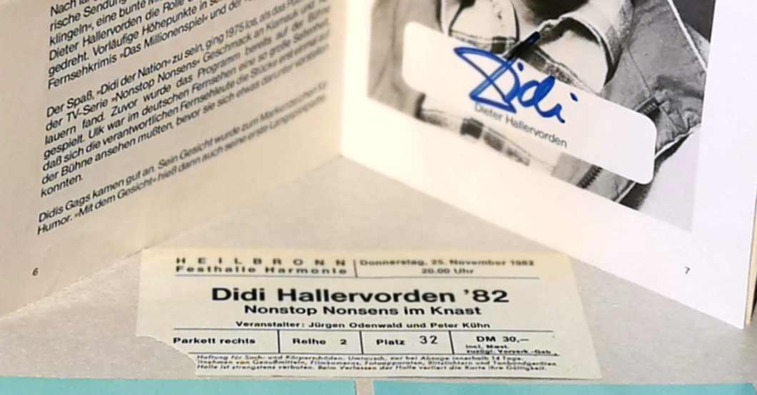 Hallervorden signiert   Hallervorden signiert