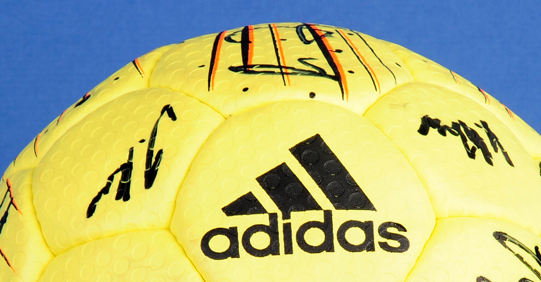  Handball DHB signiert 