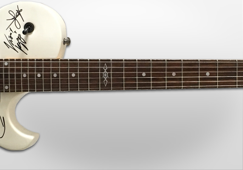 Handsignierte Gitarre   Handsignierte Gitarre