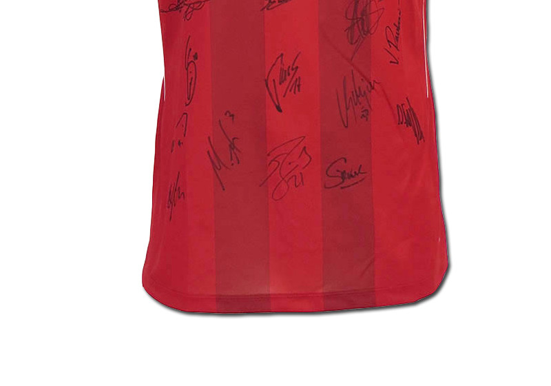 Hannover-Trikot Signiert   Hannover-Trikot Signiert