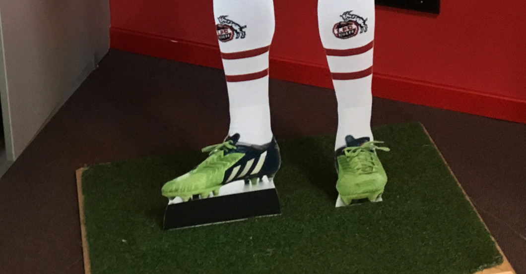 Hector Holzaufsteller   Hector Holzaufsteller