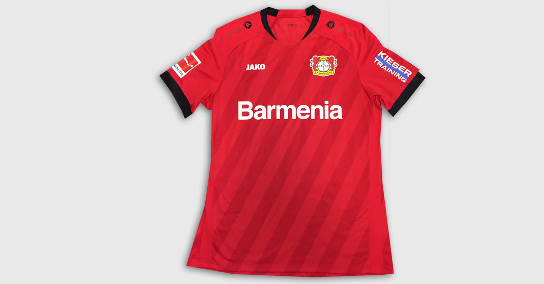 Heimtrikot Leverkusen   Heimtrikot Leverkusen