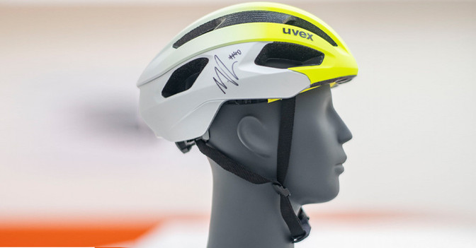 Helm Nils Riecker   Helm Nils Riecker