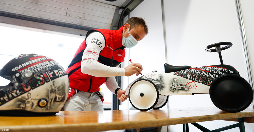  Helm und Bobbycar Audi 