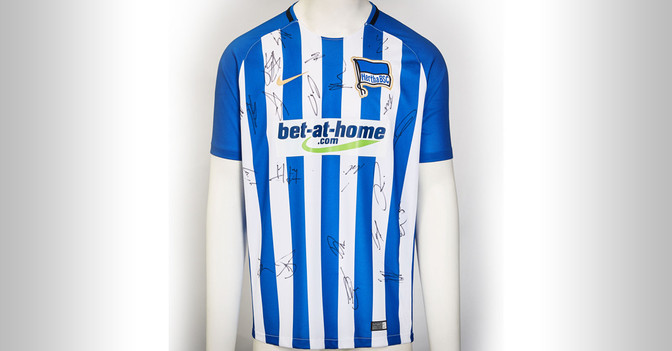  Hertha Trikot signiert 