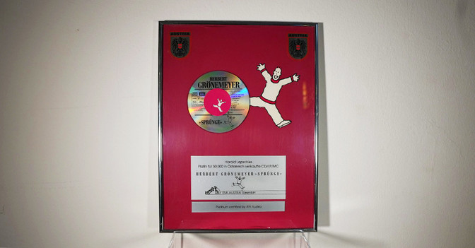 HG Sprünge Platin AT   HG Sprünge Platin AT