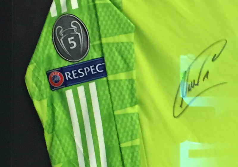 Highlighttrikot Neuer   Highlighttrikot Neuer