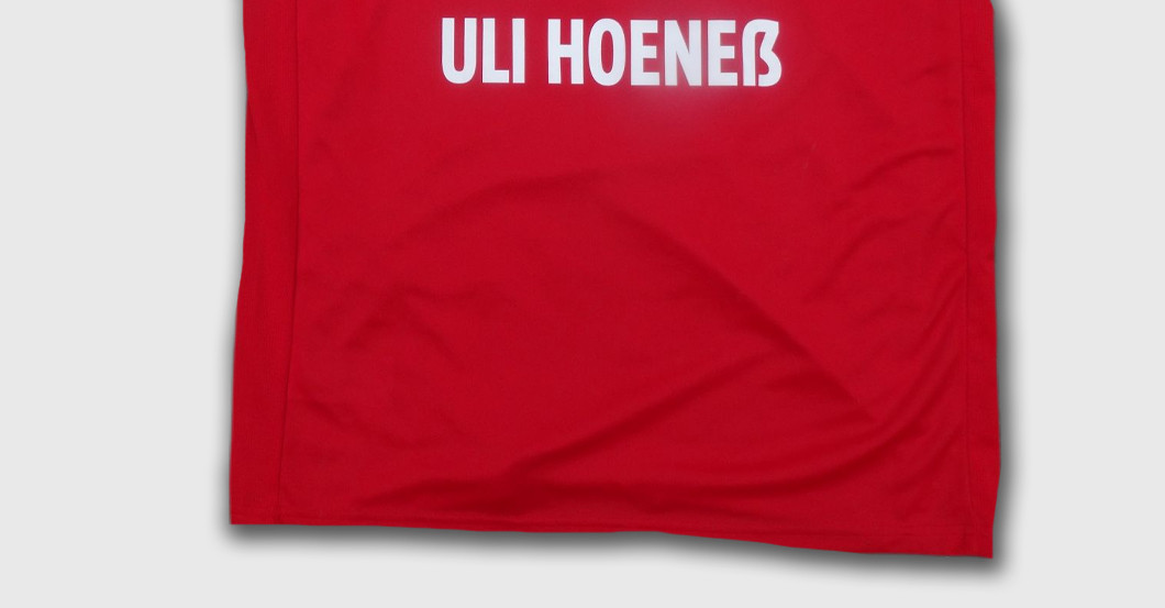  Hoeness FCB-Spezialtrikot 