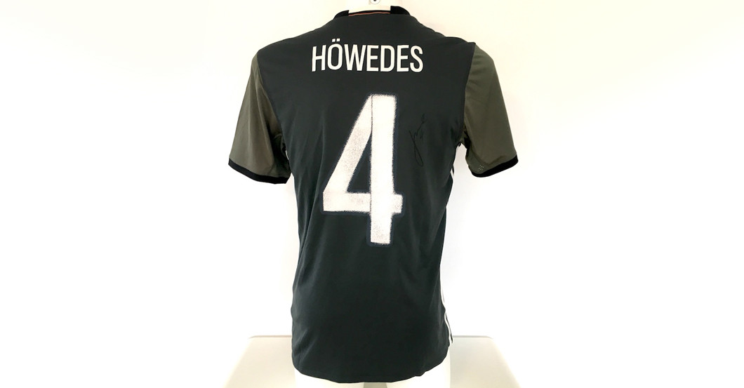  Höwedes Auswärtstrikot 