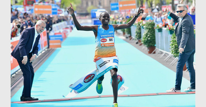 Hoka Schuhe Mailu   Hoka Schuhe Mailu