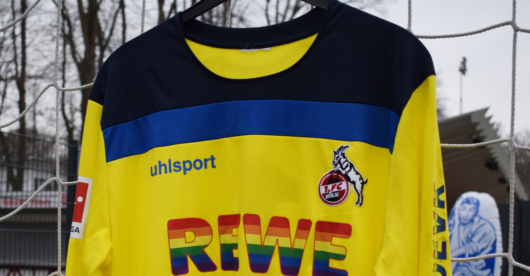 Horn matchworn   Horn matchworn