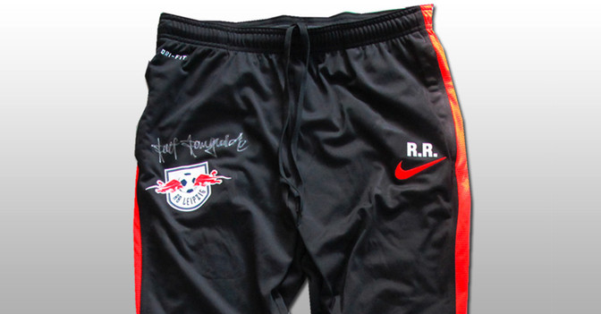 Hose Rangnick lang   Hose Rangnick lang