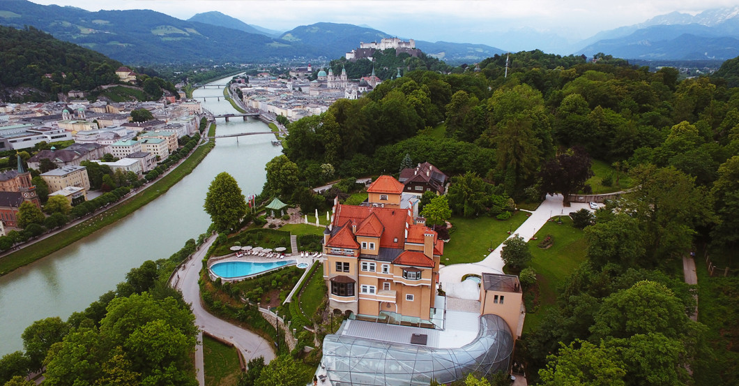 Hotel Schloss Mönchstein   Hotel Schloss Mönchstein