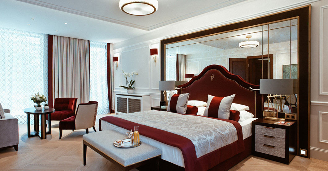 Hotel Schloss Mönchstein   Hotel Schloss Mönchstein