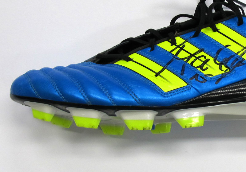  Hummels Fußballschuh 