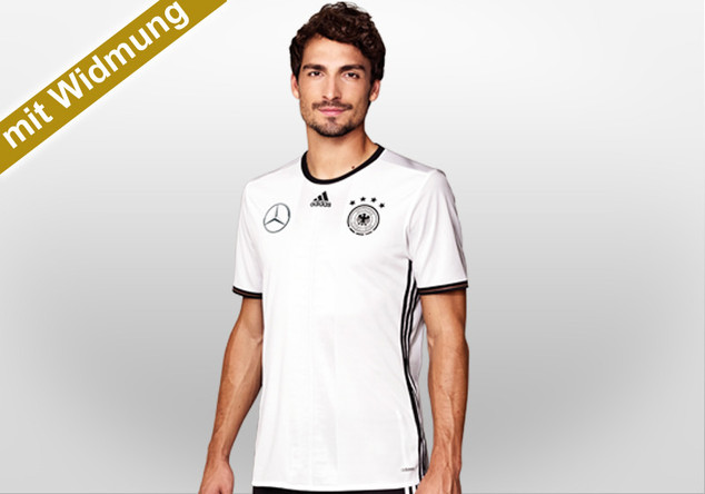 Hummels Trikot gewidmet   Hummels Trikot gewidmet