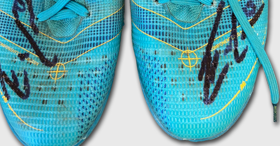 I4K Schuhe Emre Can   I4K Schuhe Emre Can