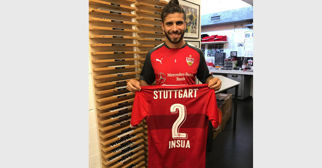 Insua letztes VfB Trikot   Insua letztes VfB Trikot