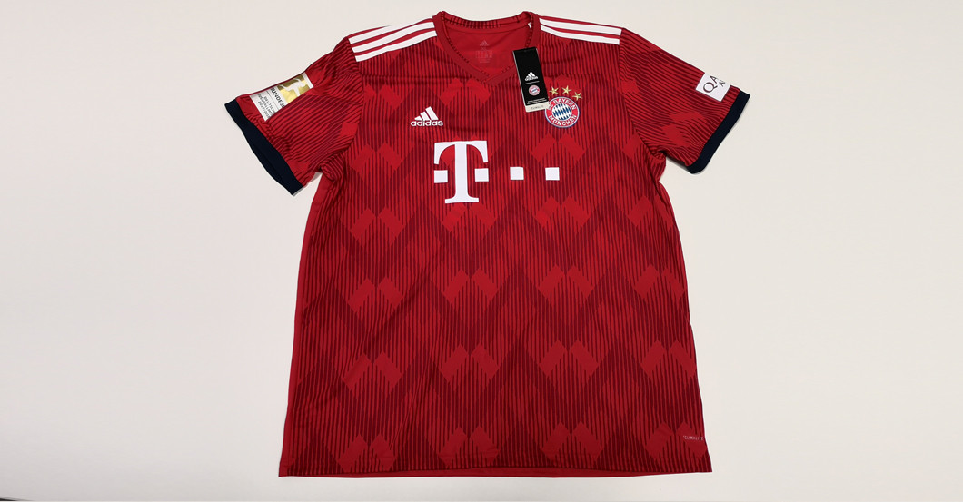 James FCB Trikot   James FCB Trikot