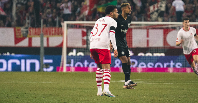 Jubiläumstrikot Maina   Jubiläumstrikot Maina