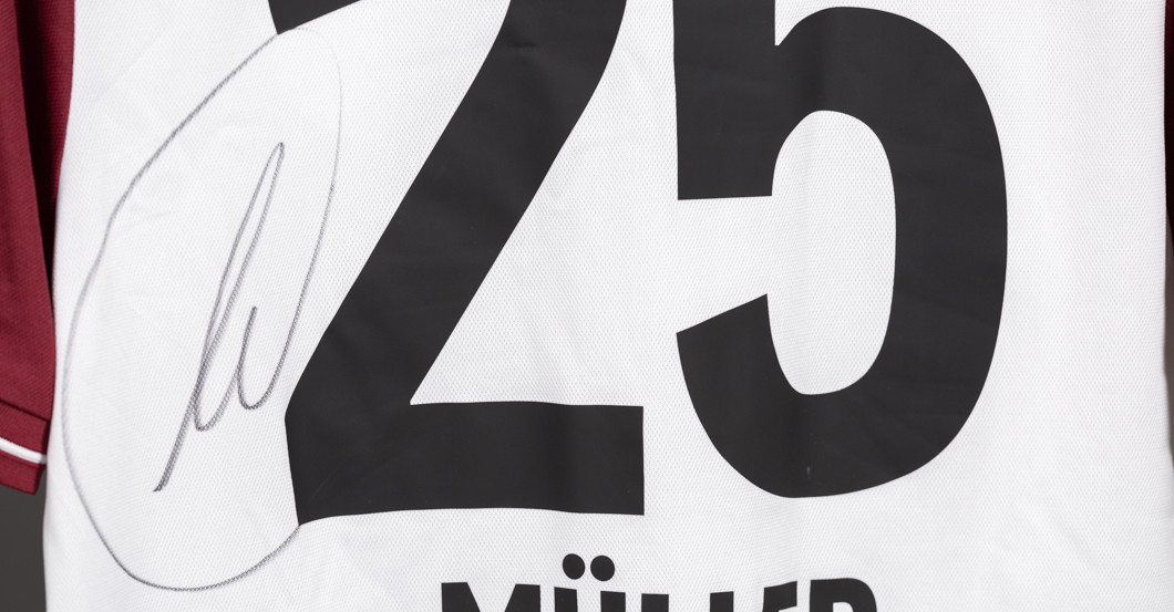Jubiläumstrikot Müller   Jubiläumstrikot Müller