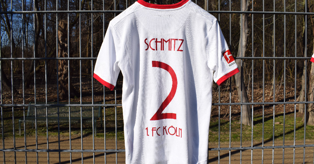 Jubiläumstrikot Schmitz   Jubiläumstrikot Schmitz