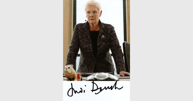  Judi Dench Porträt 