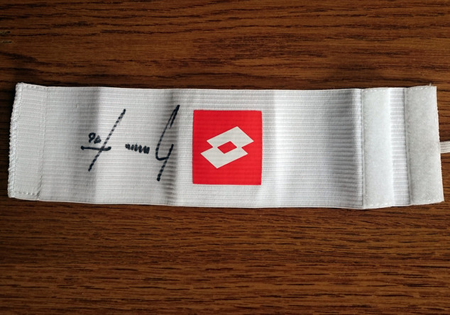  Kapitänsbinde Schwegler 