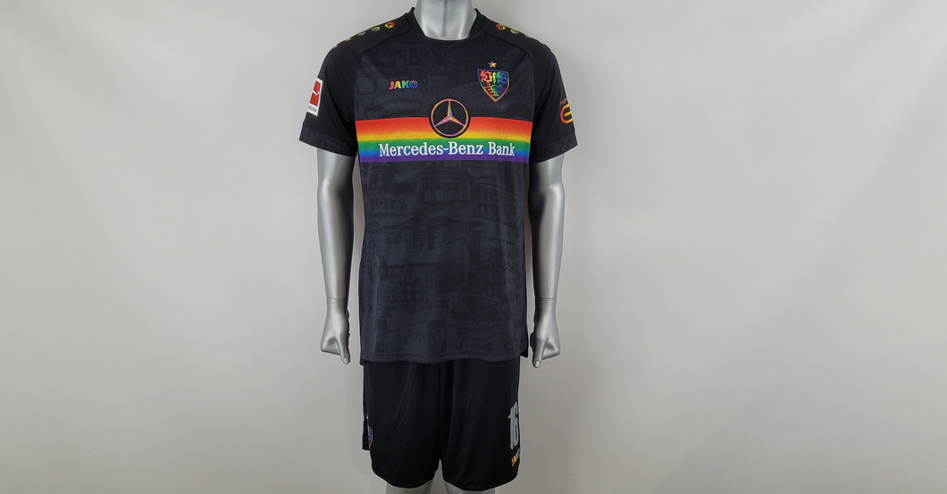  Karazor Vielfalt-Outfit 