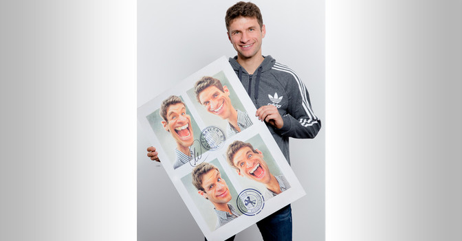 Karikatur Müller signiert   Karikatur Müller signiert