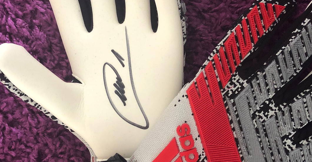  Keeper  Handschuhe Neuer 