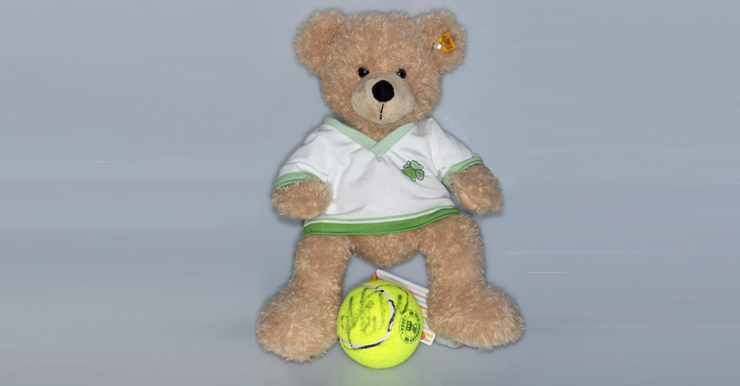 Kerber Tennisball   Kerber Tennisball