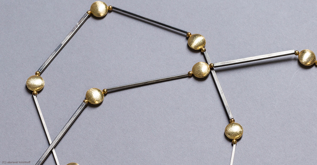 Kette mit Stäbchen   Kette mit Stäbchen