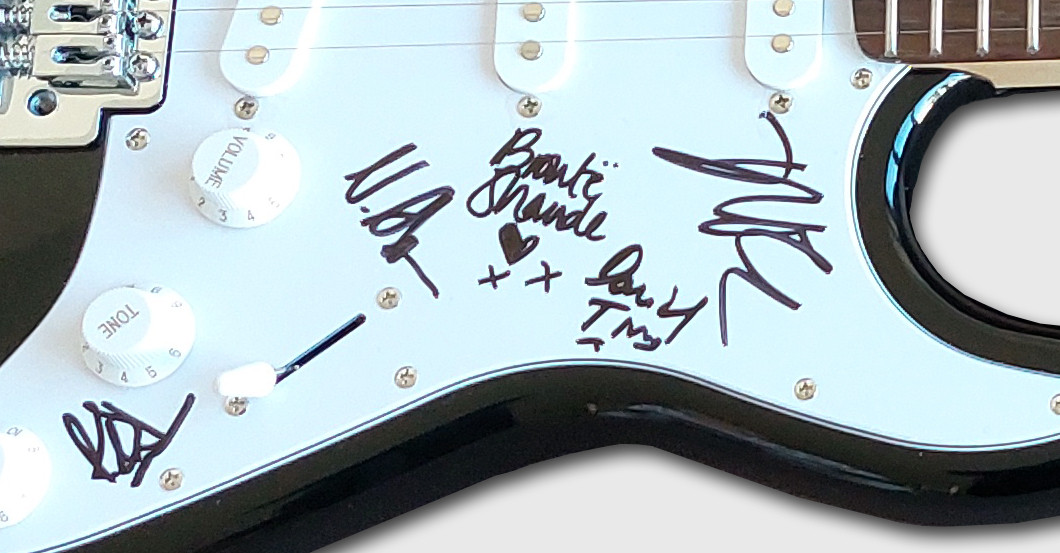  KH Winehouse Gitarre 