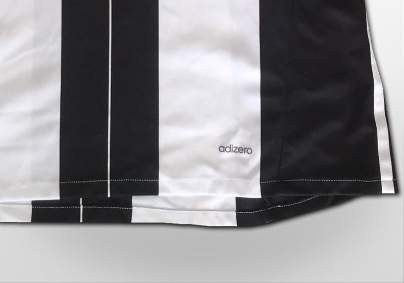 Khediras Juve Trikot   Khediras Juve Trikot