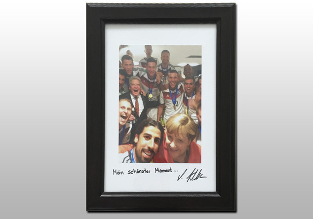 Khediras WM-Selfie   Khediras WM-Selfie